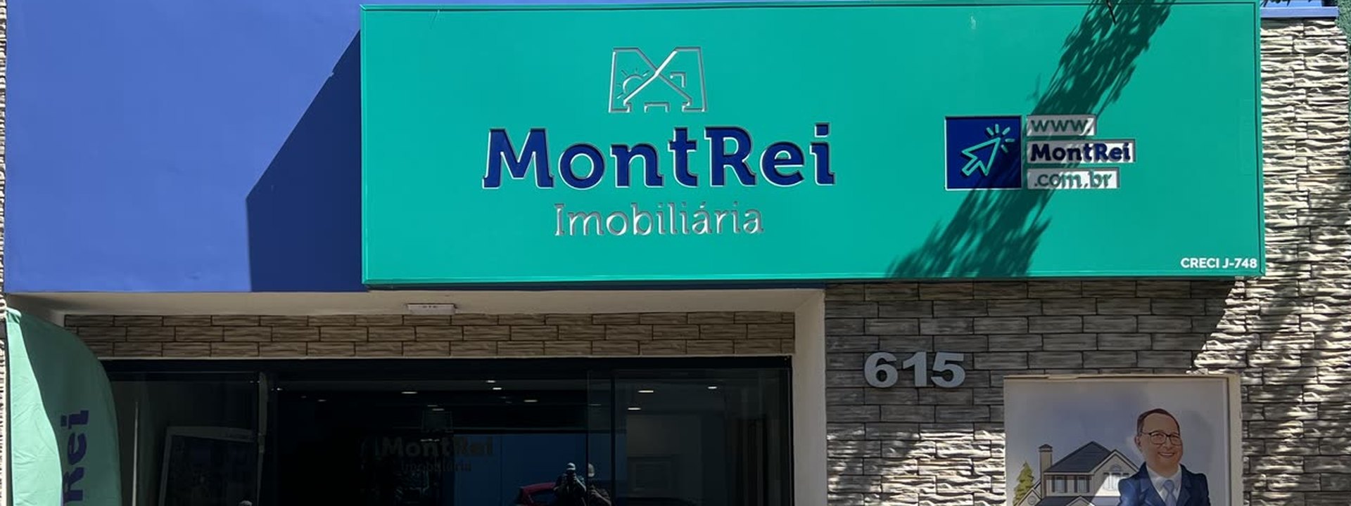 Fachada da Imobiliária MontRei na Rua Coronel José Osório, 615, em Palmas/PR